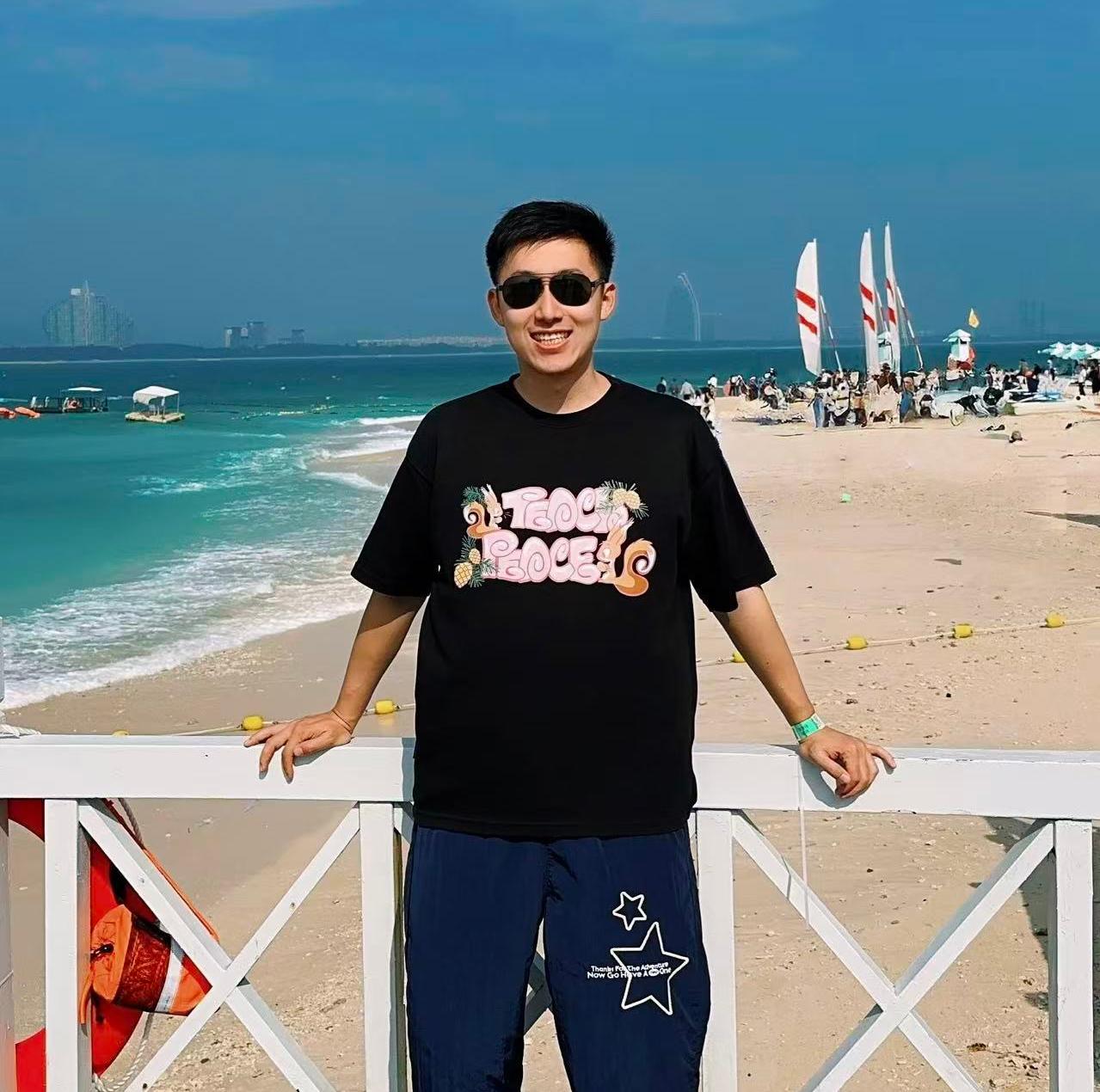 Ming Zhong